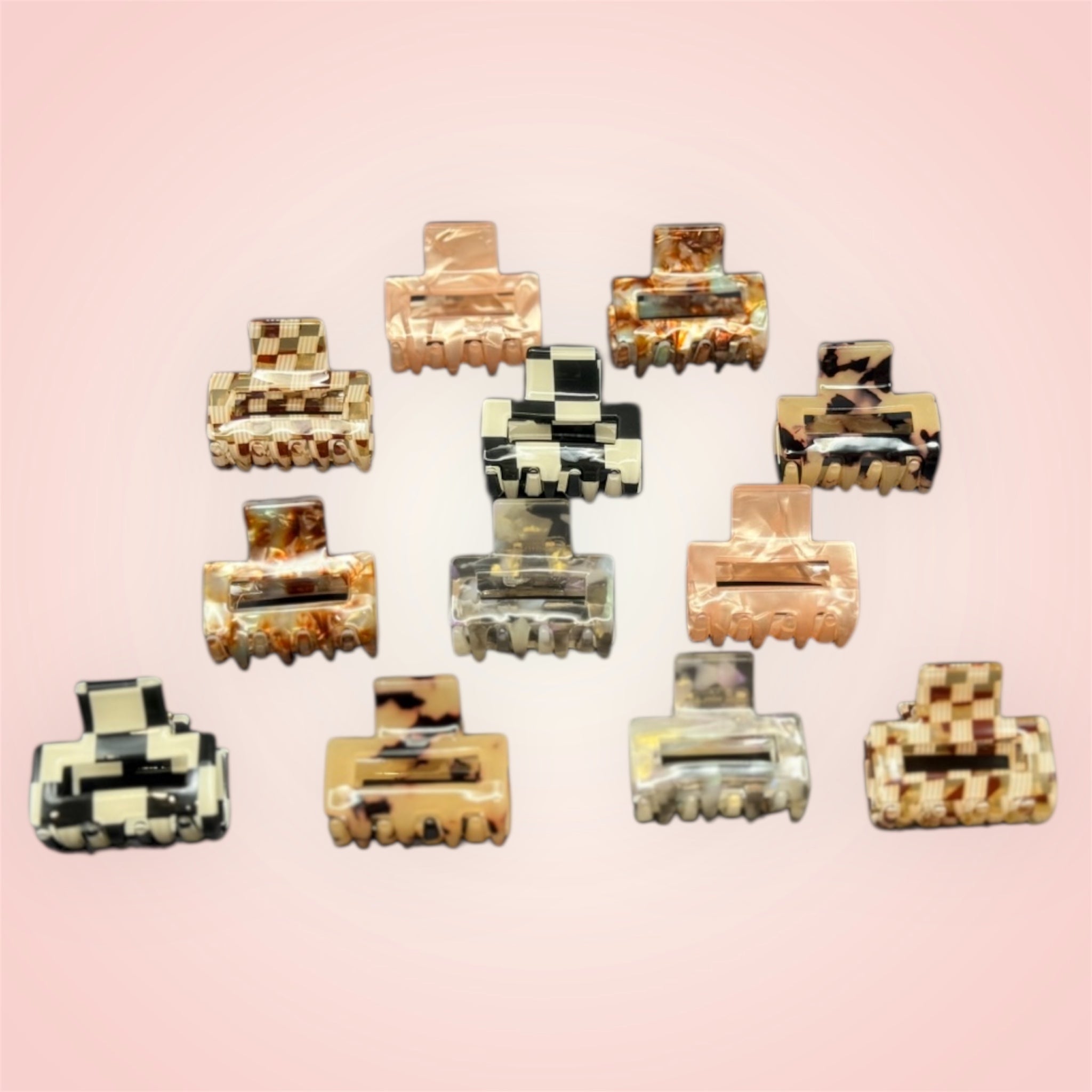 Assorted small hair clips